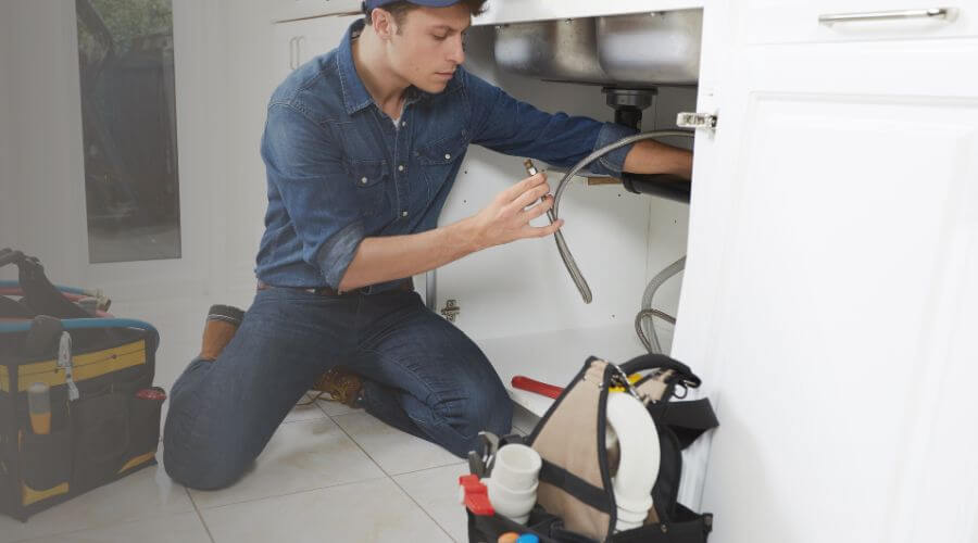 Emergency Leak Repair in Steens, MS